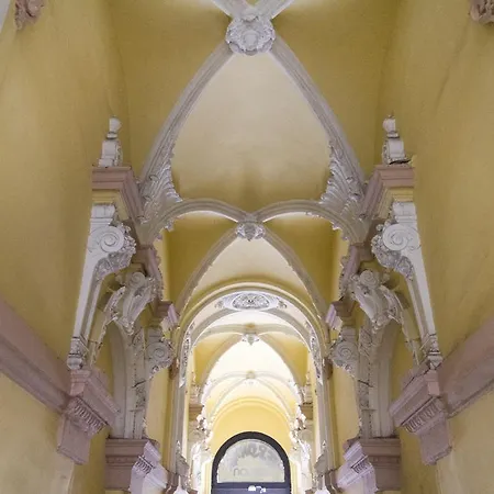 Authentic Grand Boulevard * Budapest